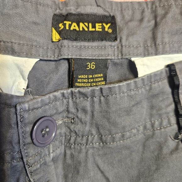 Men's Stanley Grey Cargo Shorts - Picture 3 of 5